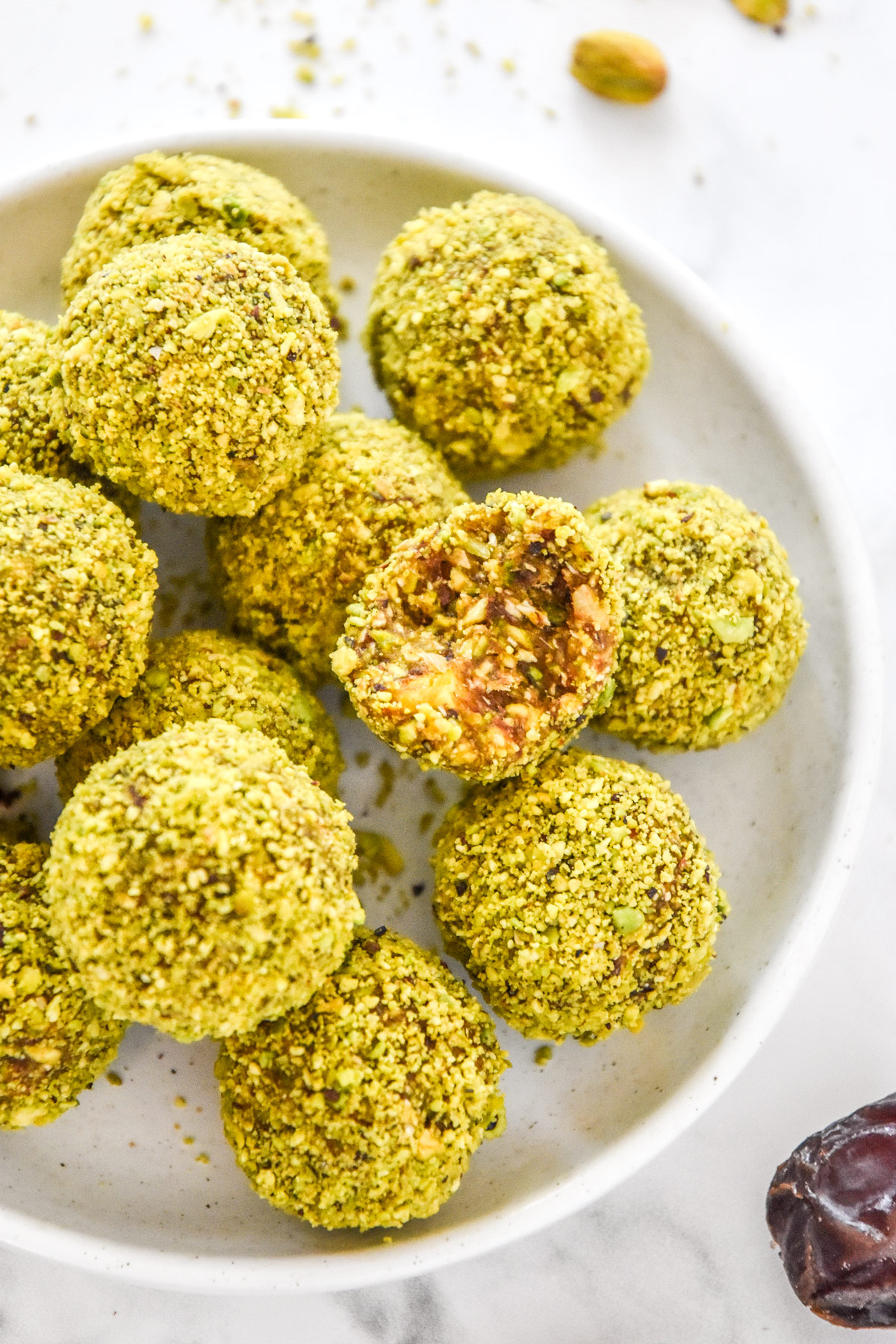 Batch-Prep Pistachio Date Energy Balls for Lasting Sweetness